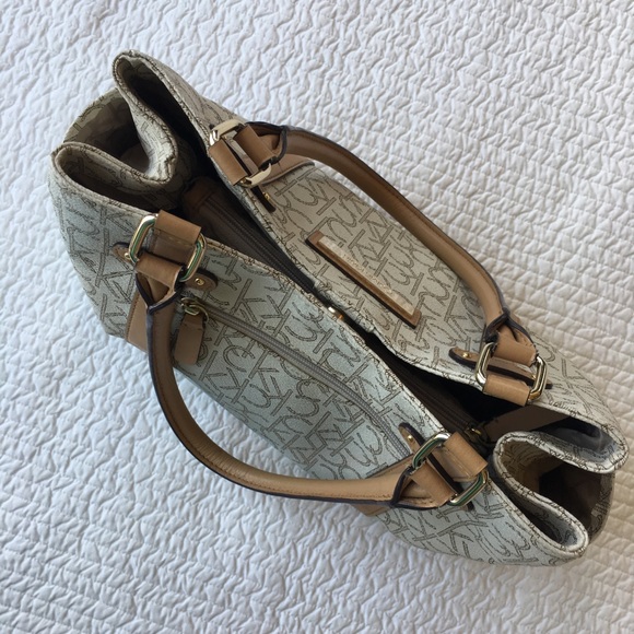 SOLD - Picture 4 of 8